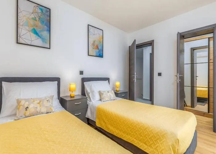 Willa Grande T&d For 14 People Near With Sauna, Fitness & Heated Pool *