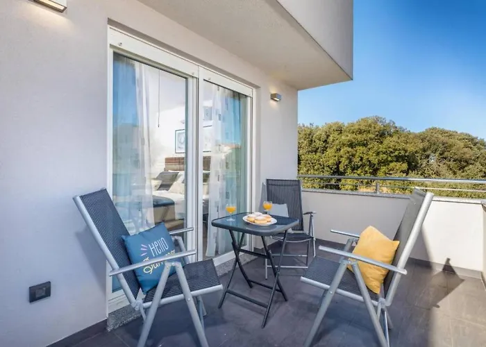 Grande T&d For 14 People Near With Sauna, Fitness & Heated Pool * Pula