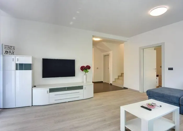 Willa Grande T&d For 14 People Near With Sauna, Fitness & Heated Pool *