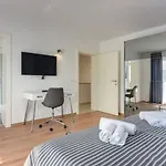 Grande T&d For 14 People Near With Sauna, Fitness & Heated Pool Villa *