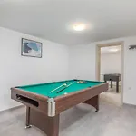 Villa Grande T&d For 14 People Near With Sauna, Fitness & Heated Pool Pula