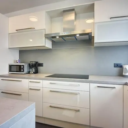 Вілла Grande T&d For 14 People Near With Sauna, Fitness & Heated Pool Пула